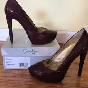 Used Jessica Simpson pumps